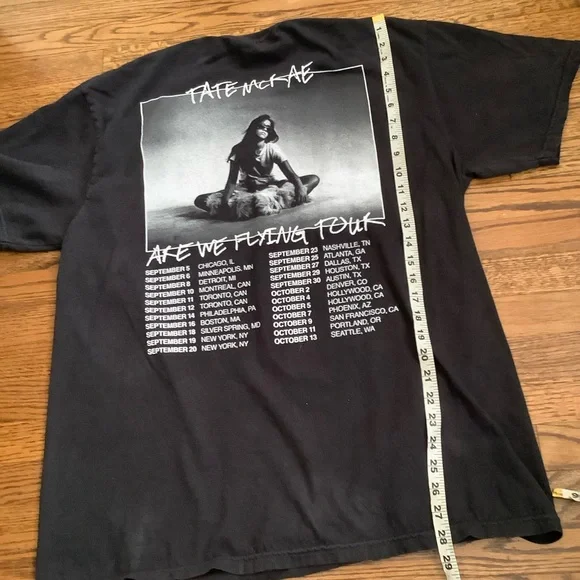 Tate McRae Tour Concert T-Shirt - Picture 10 of 11
